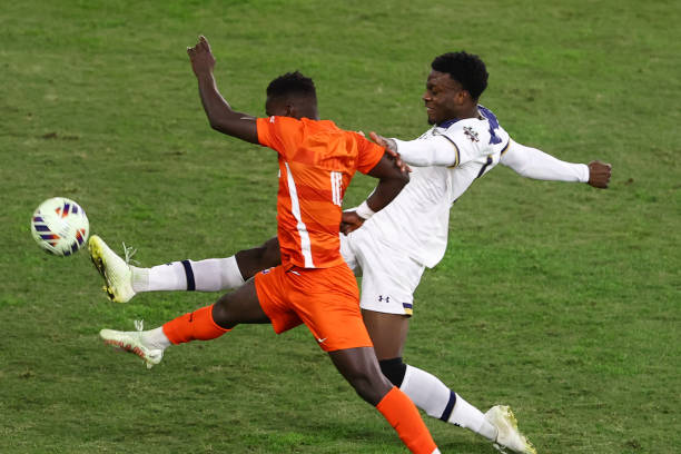 赫罗纳主帅 赫罗纳主帅