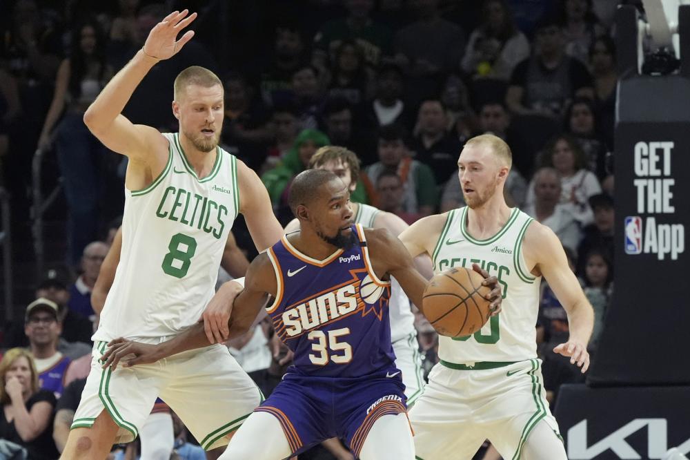 更是球员们 更是球员们